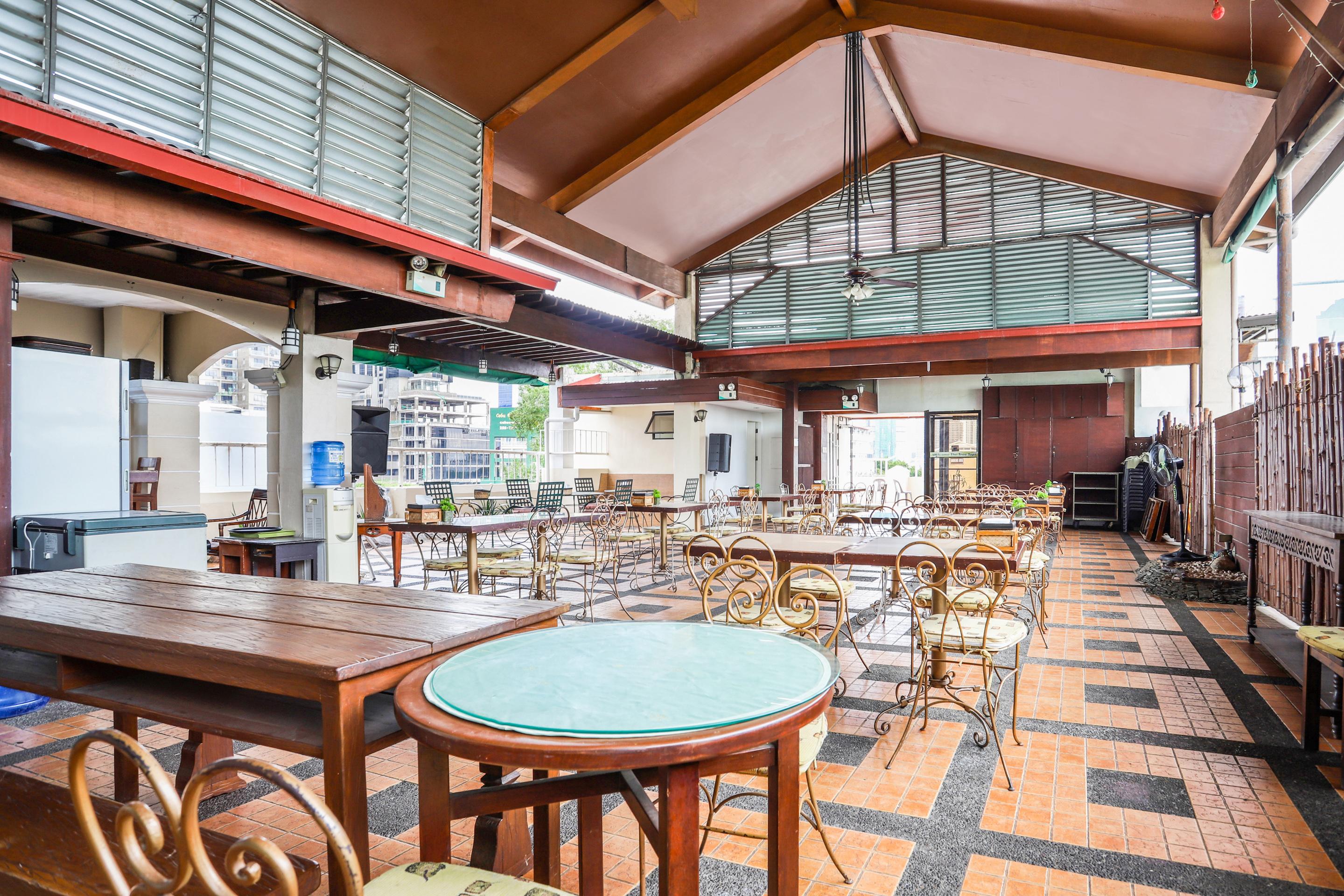 Oyo 210 Apple Tree Suites Cebu Eksteriør billede