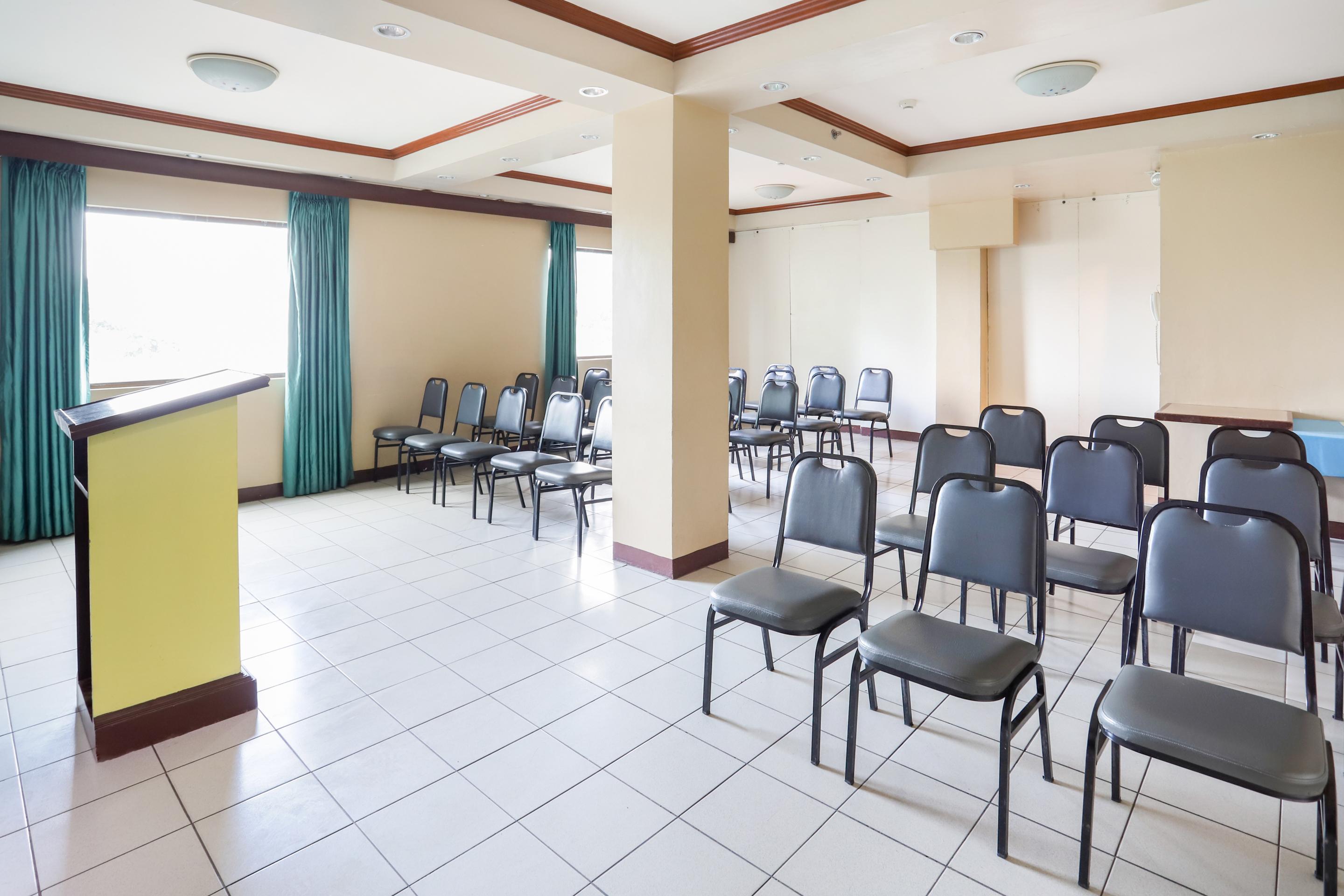 Oyo 210 Apple Tree Suites Cebu Eksteriør billede
