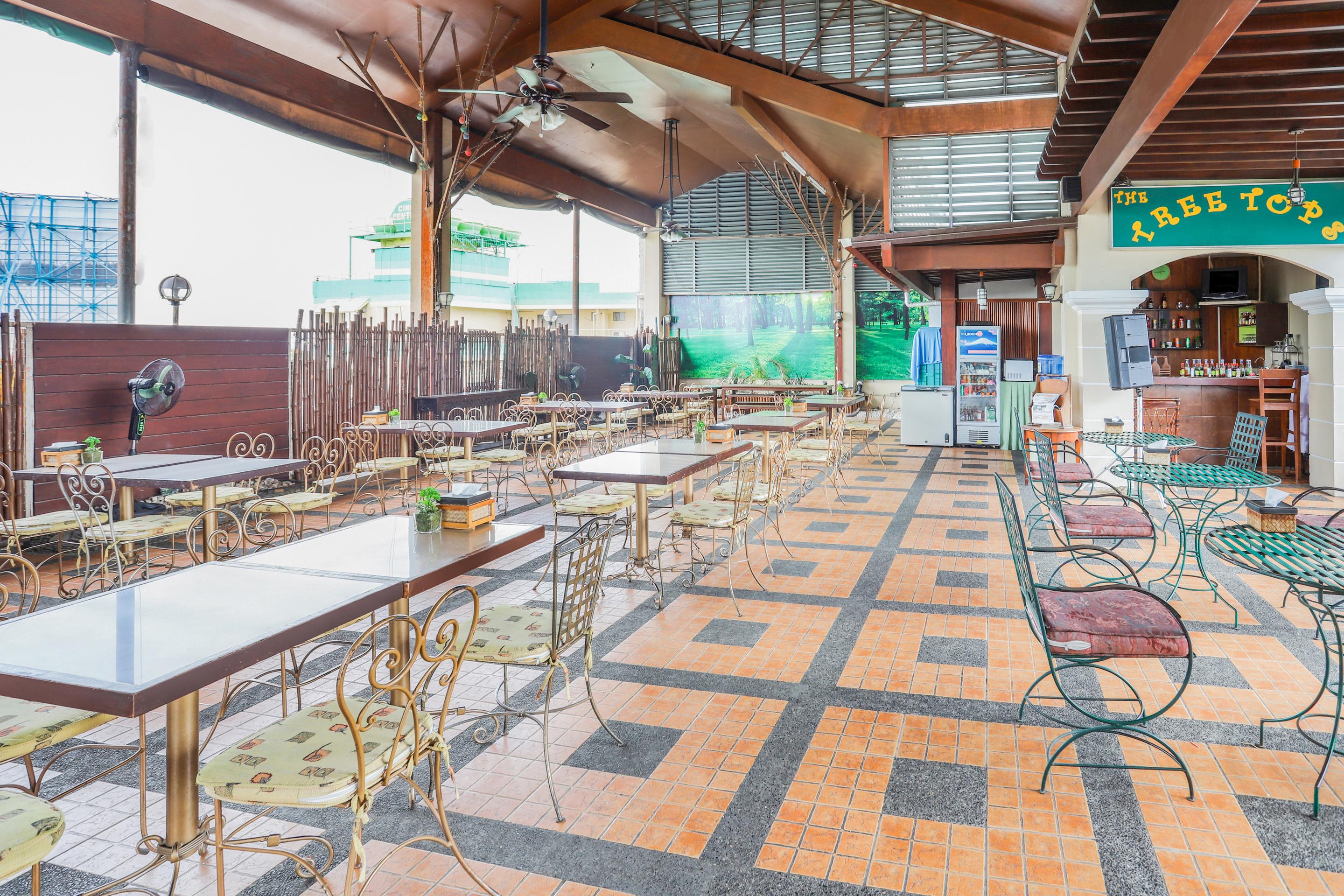 Oyo 210 Apple Tree Suites Cebu Eksteriør billede
