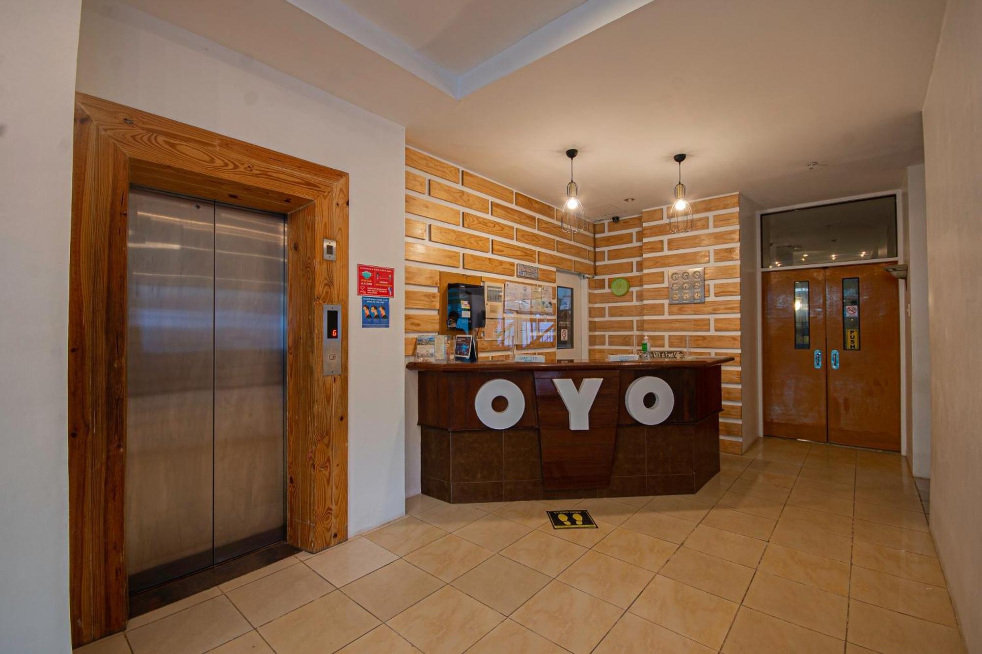 Oyo 210 Apple Tree Suites Cebu Eksteriør billede