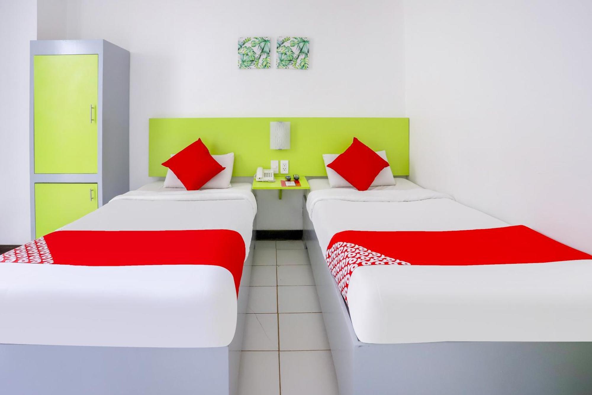 Oyo 210 Apple Tree Suites Cebu Eksteriør billede