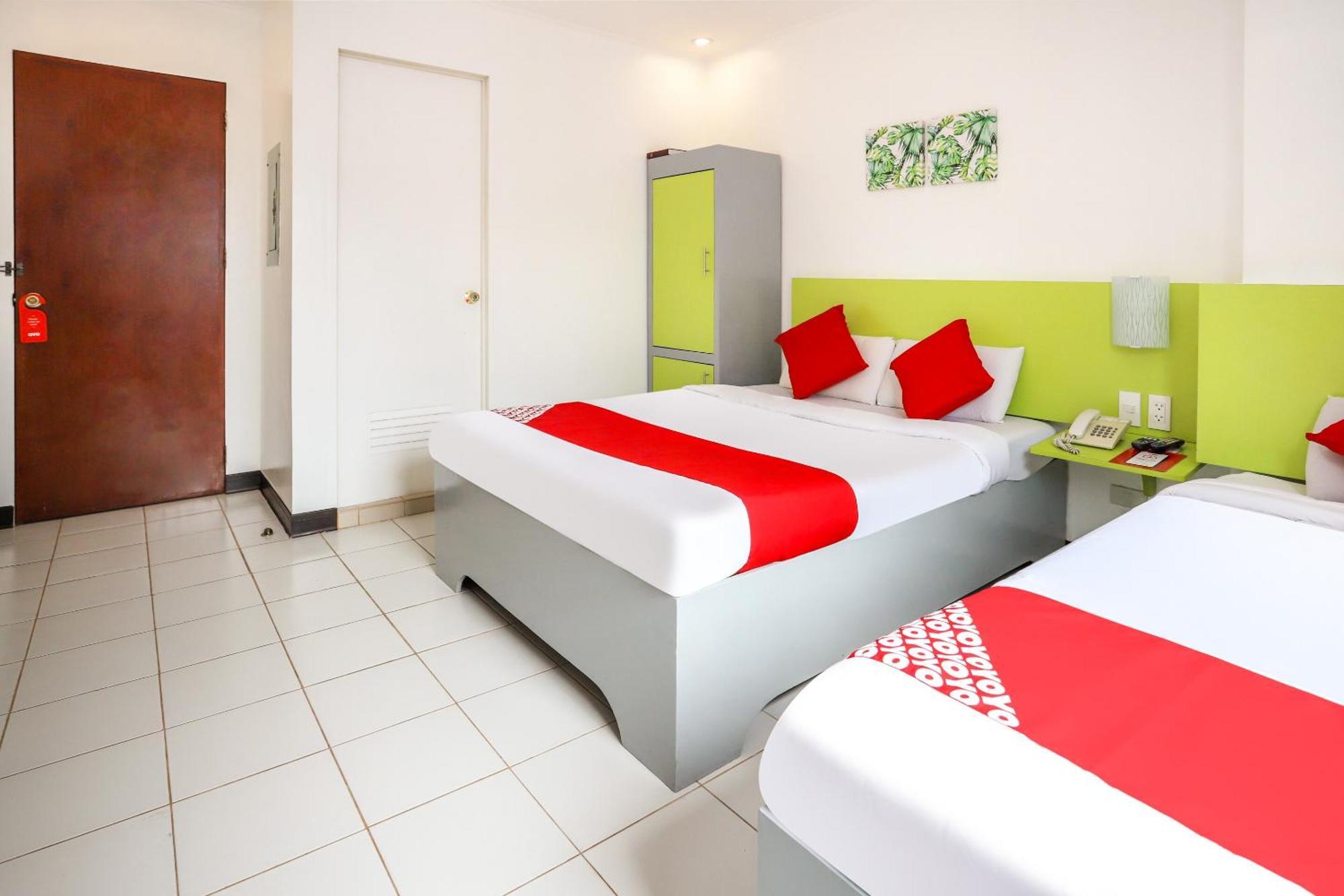 Oyo 210 Apple Tree Suites Cebu Eksteriør billede
