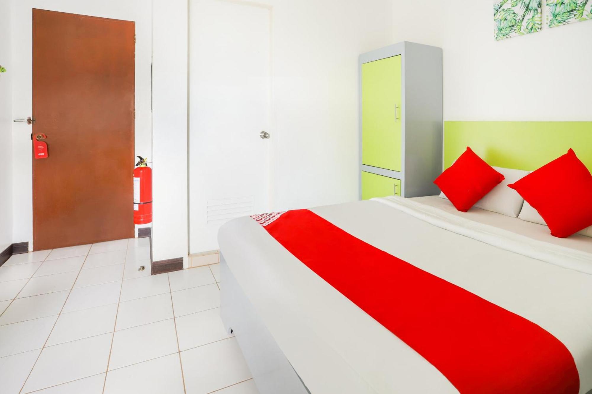 Oyo 210 Apple Tree Suites Cebu Eksteriør billede